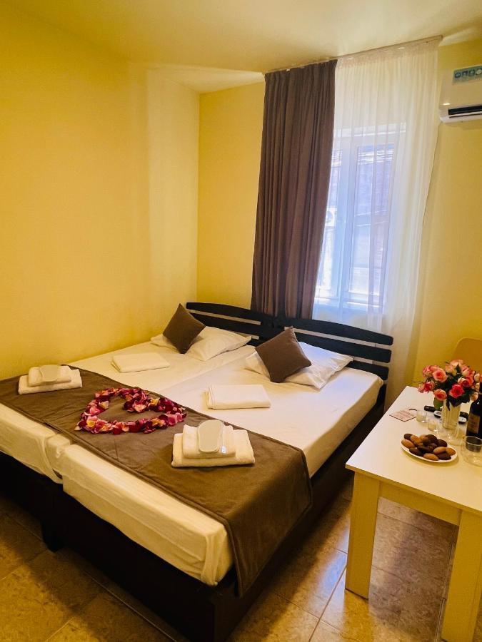 Marnar Hotel Yerevan Luaran gambar