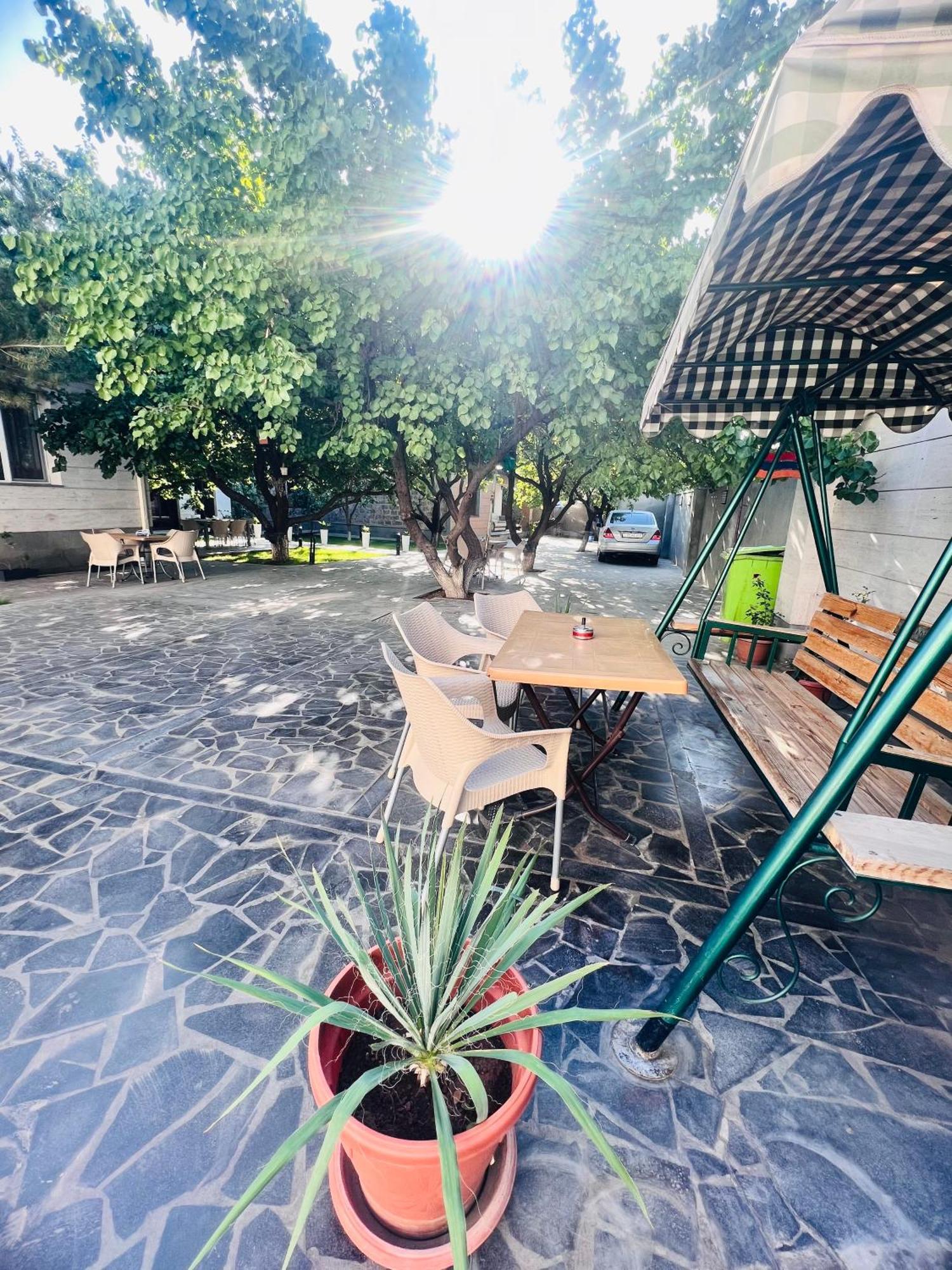 Marnar Hotel Yerevan Luaran gambar