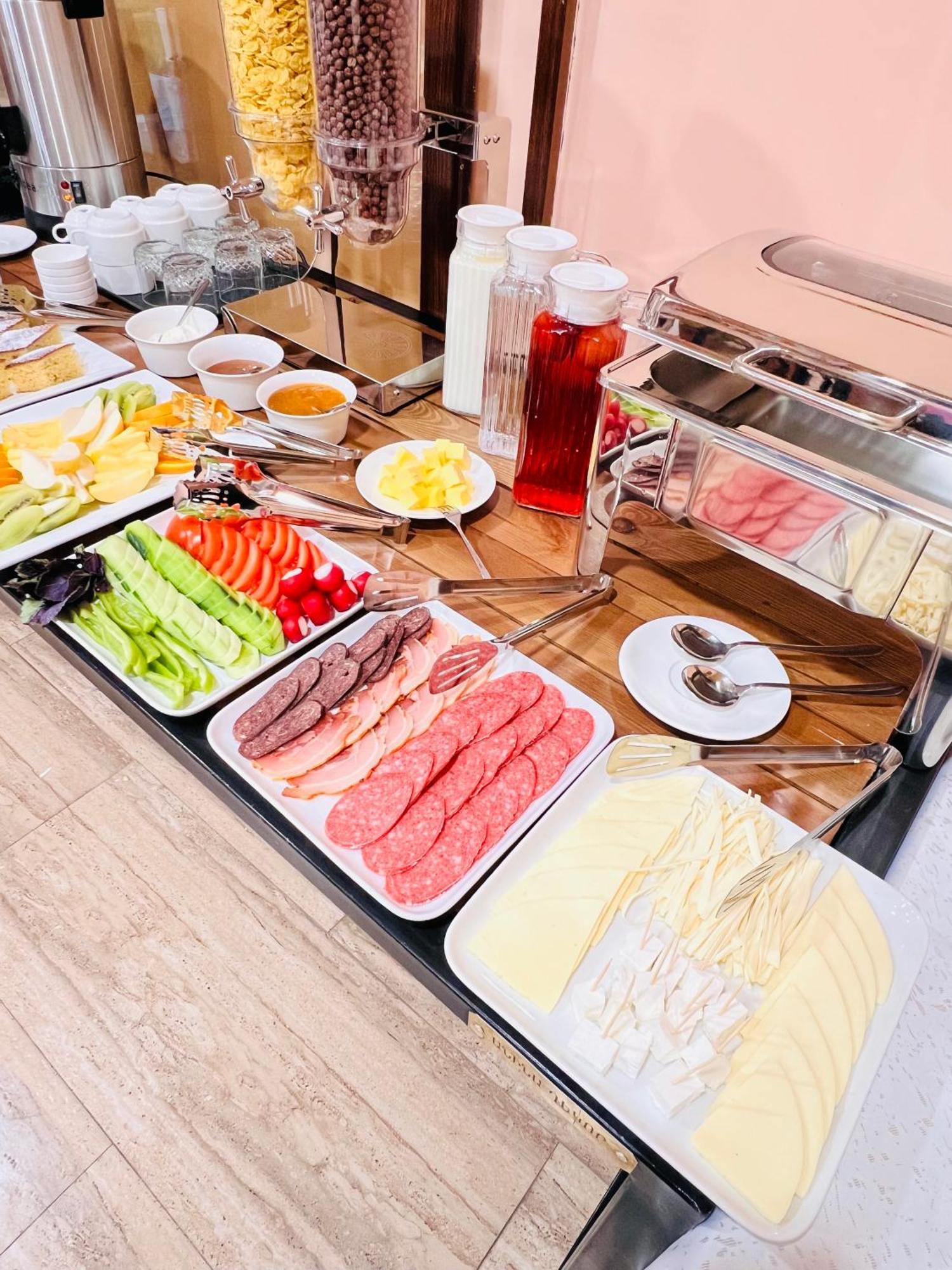 Marnar Hotel Yerevan Luaran gambar